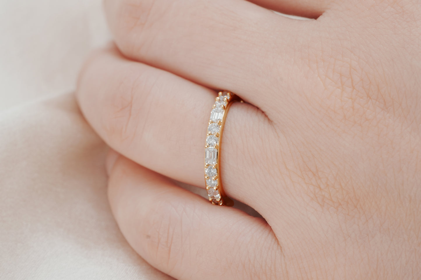 Emerald and Round Diamond Alternating Band