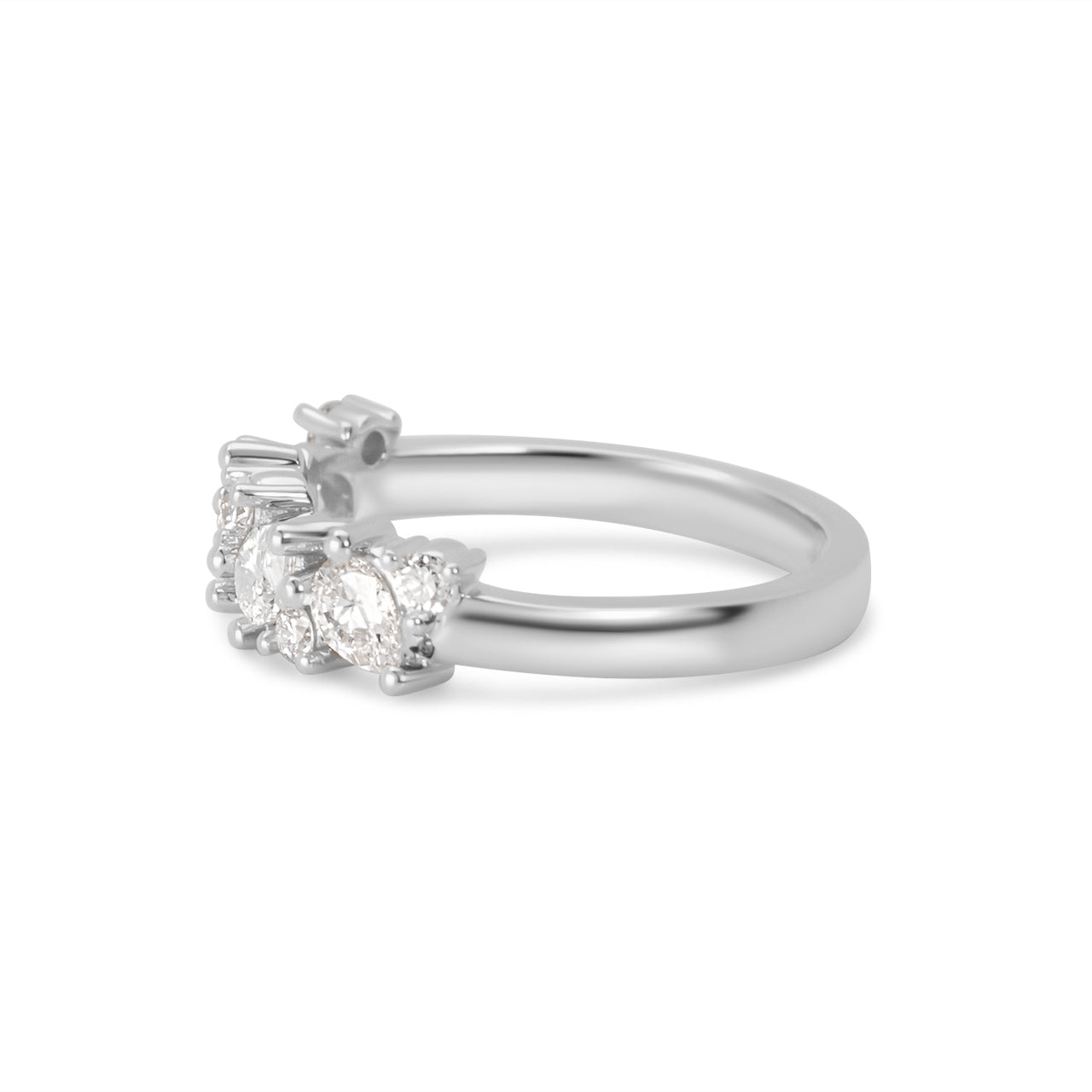 Grace Pear and Round Alternating Diamond Band