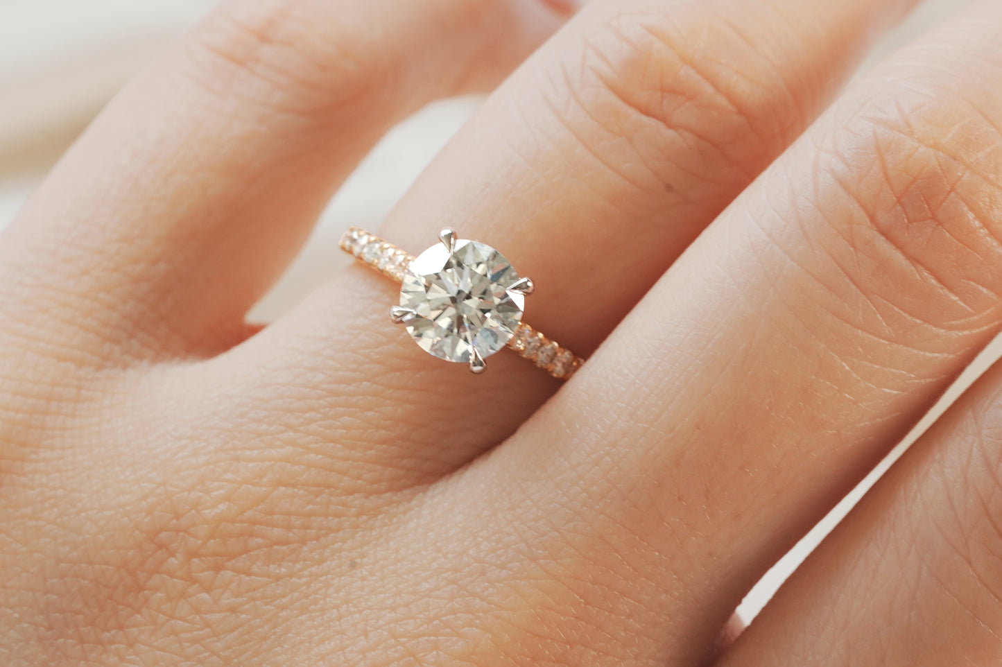 Round Brilliant Diamond Two-Tone Cathedral Pave Setting