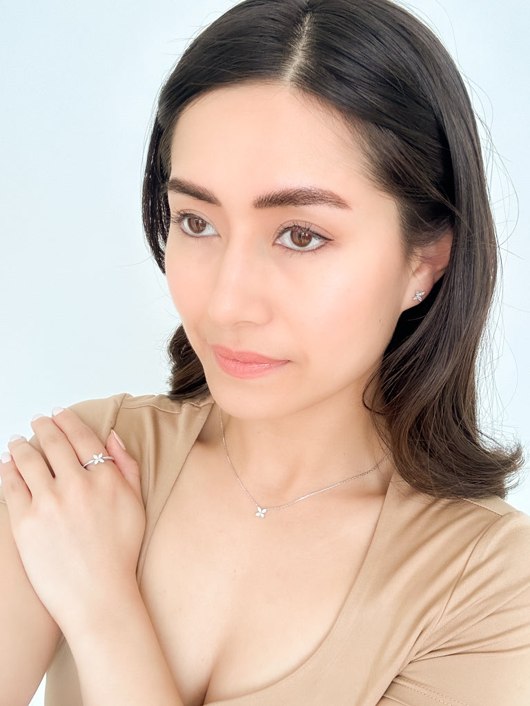 Four Leaf Clover Marquise Ring