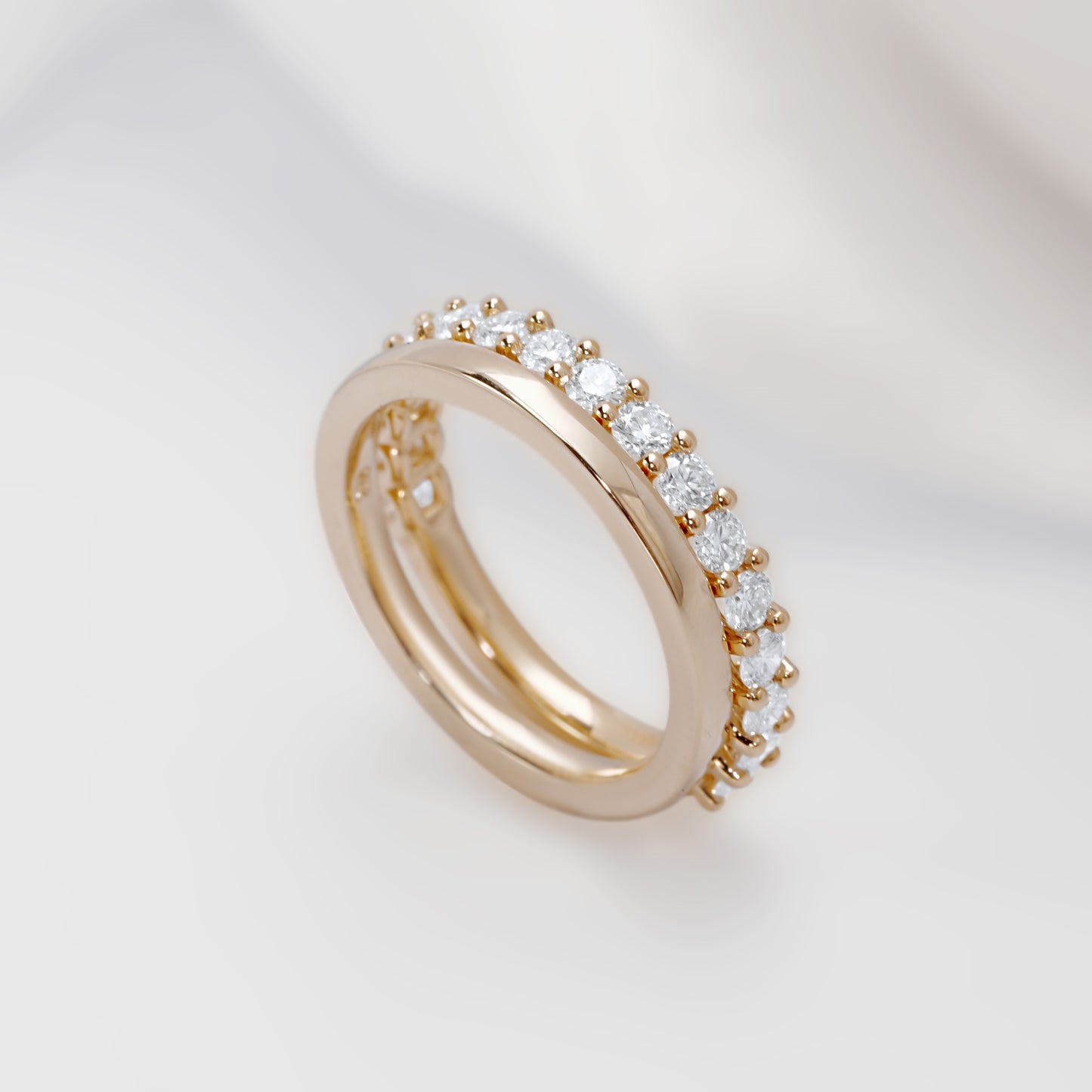 Round Brilliant Diamond 2mm Diamond Band 2/3 Way