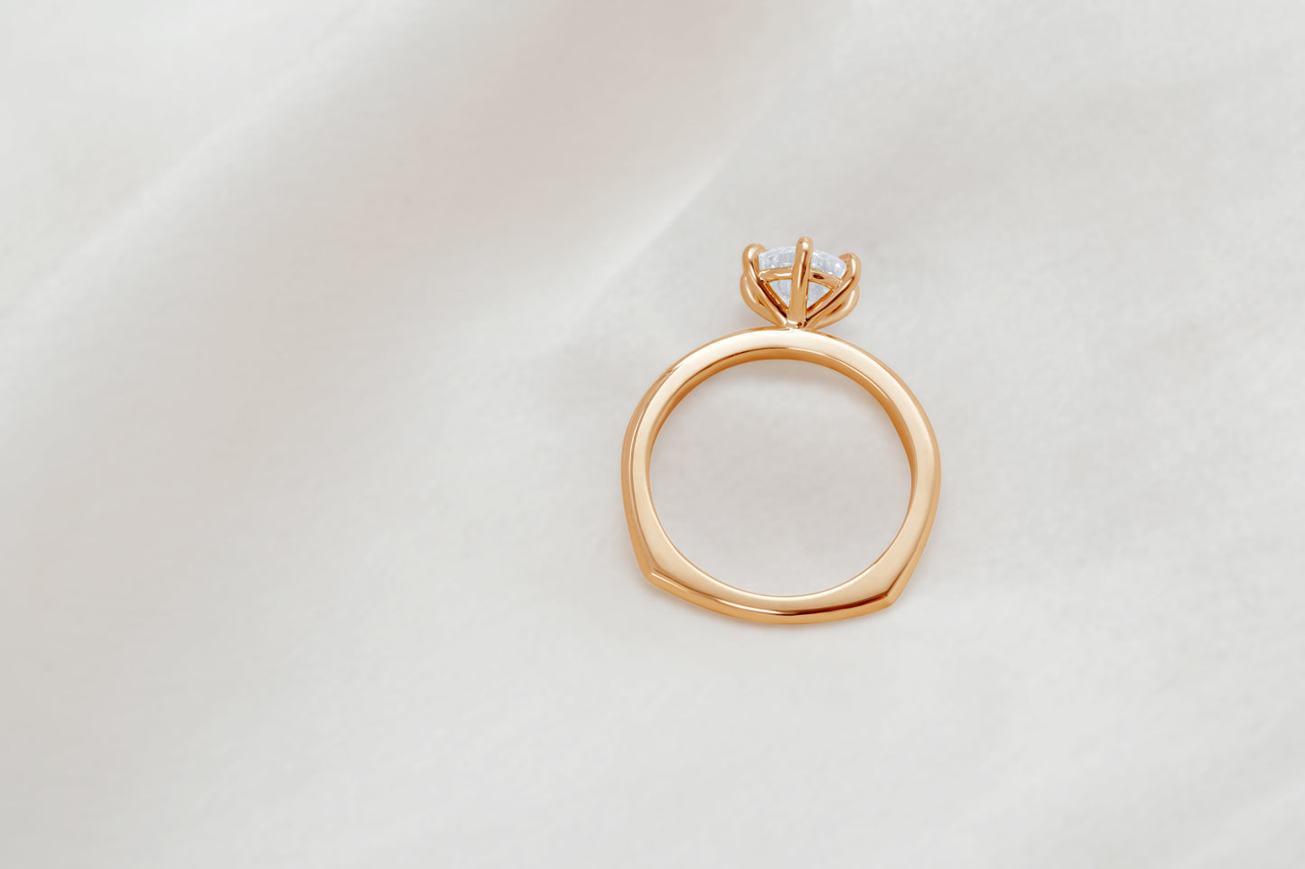 Round Brilliant Diamond Engagement Ring (European Shank)