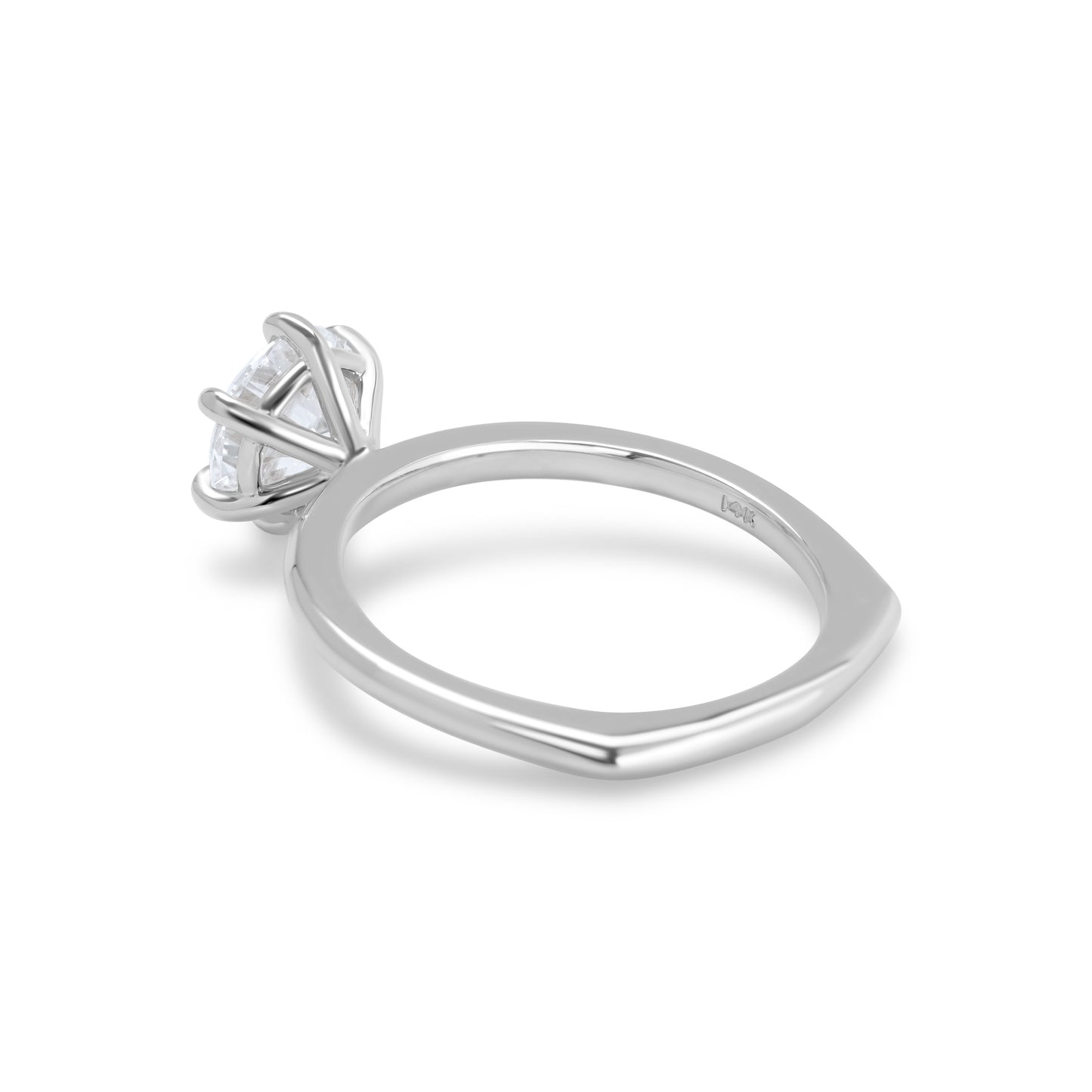Round Brilliant Diamond Engagement Ring (European Shank)