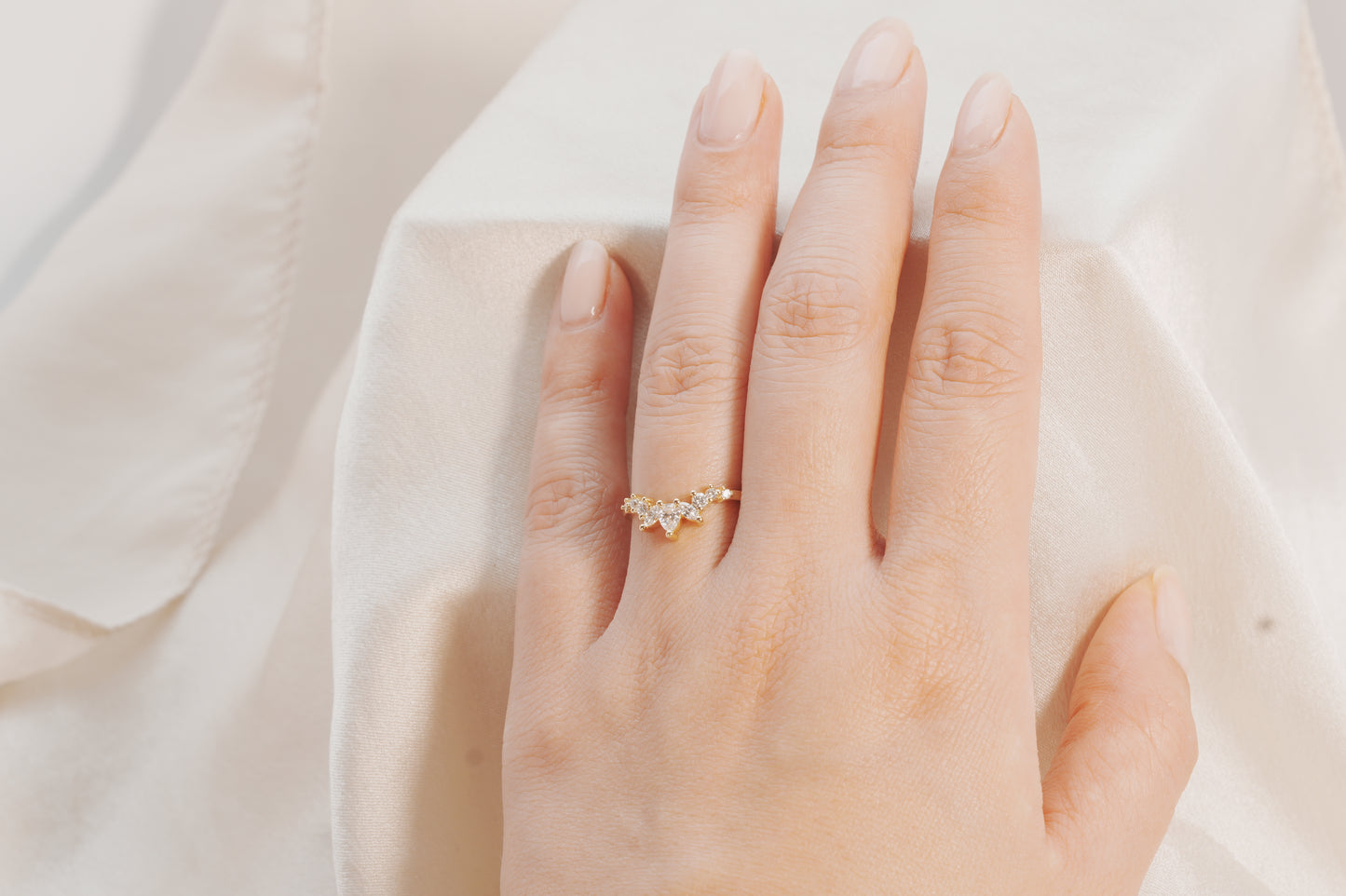 Solene Pear, Marquise and Round Diamond Band