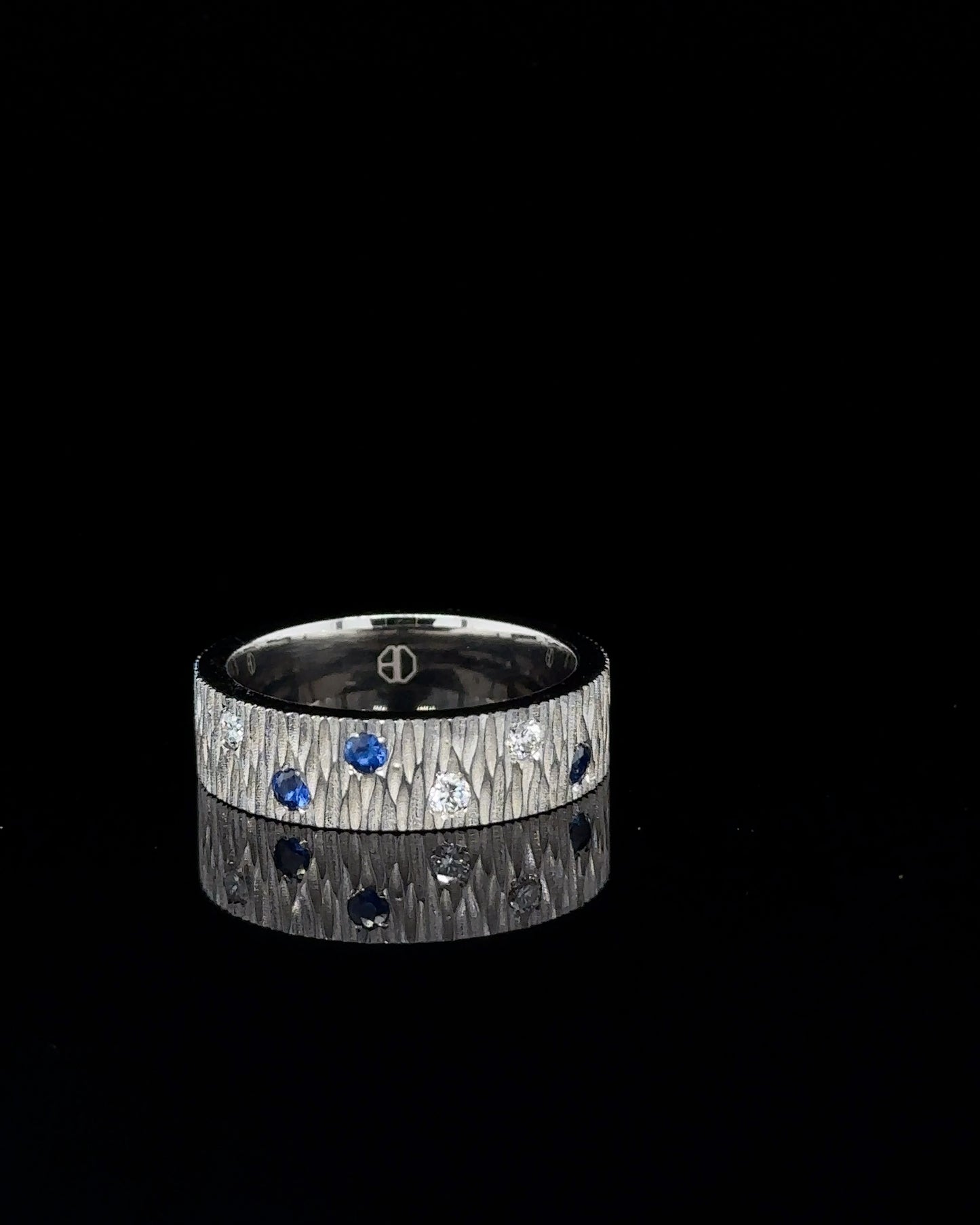 The Oak Band (gemstones)